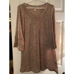 Monoreno Tan Sweater Tunic